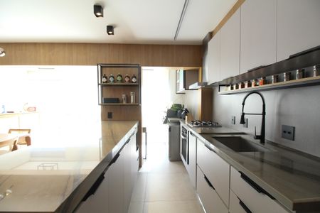 Apartamento à venda com 84m², 2 quartos e 1 vaga Apartamento à venda com 84m², 2 quartos e 1 vagaCozinha