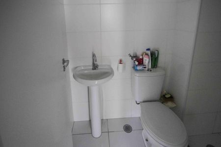 Apartamento à venda com 32m², 2 quartos e sem vagaBanheiro