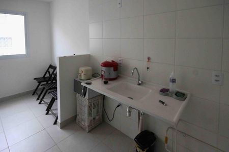 Apartamento à venda com 32m², 2 quartos e sem vagaCozinha e Área de Serviço