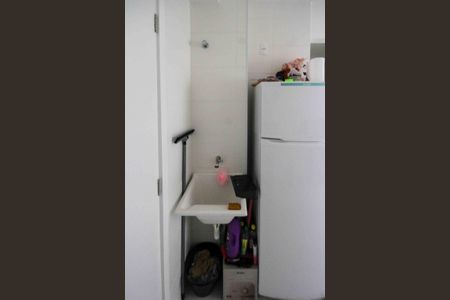 Apartamento à venda com 32m², 2 quartos e sem vagaCozinha e Área de Serviço