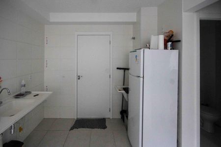 Apartamento à venda com 32m², 2 quartos e sem vagaCozinha e Área de Serviço