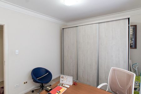 Casa à venda com 235m², 3 quartos e 5 vagas Casa à venda com 235m², 3 quartos e 5 vagasQuarto 2