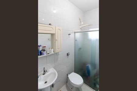 Casa à venda com 235m², 3 quartos e 5 vagas Casa à venda com 235m², 3 quartos e 5 vagasGaragem - Banheiro