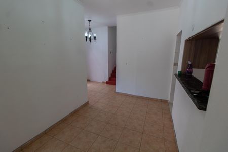 Casa à venda com 200m², 5 quartos e 2 vagas Casa à venda com 200m², 5 quartos e 2 vagasSala de Jantar