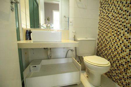 Apartamento à venda com 76m², 3 quartos e 1 vagaBanheiro social