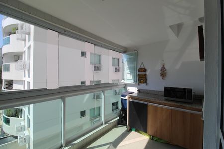 Apartamento à venda com 76m², 3 quartos e 1 vagaSala - Varanda