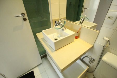 Apartamento à venda com 76m², 3 quartos e 1 vagaBanheiro social