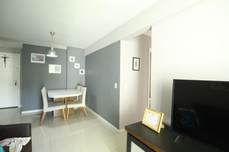 Apartamento à venda com 76m², 3 quartos e 1 vagaSala