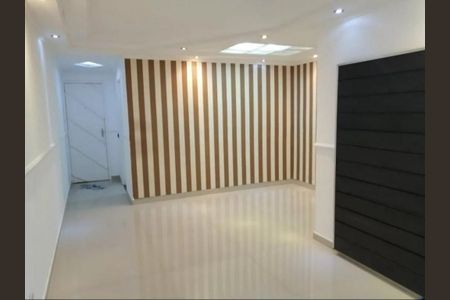 Apartamento à venda com 3 quartos, 70m² em Vila Bancaria, São Paulo