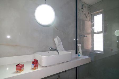 Apartamento à venda com 176m², 3 quartos e sem vaga Apartamento à venda com 176m², 3 quartos e sem vagaBanheiro