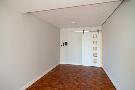 Apartamento à venda com 176m², 3 quartos e sem vaga Apartamento à venda com 176m², 3 quartos e sem vagaSala