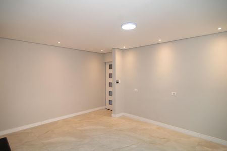 Apartamento à venda com 176m², 3 quartos e sem vaga Apartamento à venda com 176m², 3 quartos e sem vagaCozinha