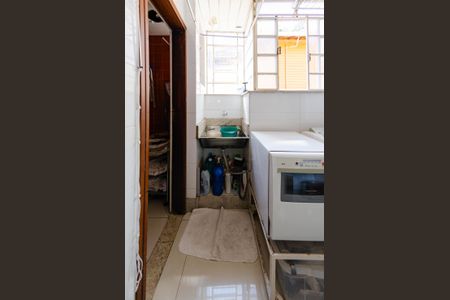 Apartamento à venda com 120m², 3 quartos e 2 vagasÁrea de serviço