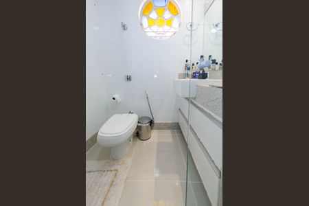 Apartamento à venda com 120m², 3 quartos e 2 vagasBanheiro suíte