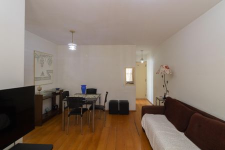 Apartamento à venda com 58m², 3 quartos e 1 vaga Apartamento à venda com 58m², 3 quartos e 1 vagaSala