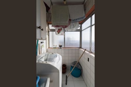 Apartamento à venda com 58m², 3 quartos e 1 vaga Apartamento à venda com 58m², 3 quartos e 1 vagaCozinha e Área de Serviço