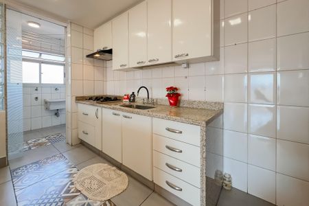 Apartamento à venda com 86m², 3 quartos e 2 vagasCozinha