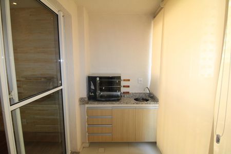 Apartamento à venda com 58m², 2 quartos e 2 vagasSala - Varanda