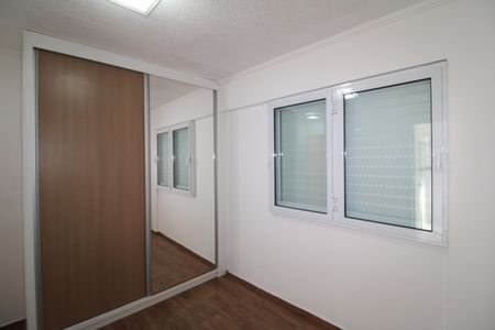 Apartamento à venda com 58m², 2 quartos e 2 vagasQuarto 2