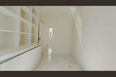 Apartamento à venda com 167m², 3 quartos e 1 vaga