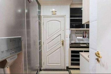 Apartamento à venda com 144m², 3 quartos e 1 vaga