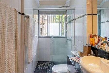 Apartamento à venda com 144m², 3 quartos e 1 vaga