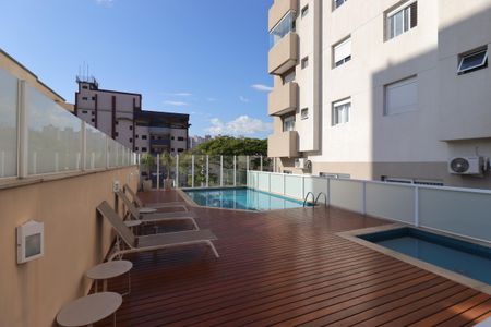 Apartamento à venda com 65m², 2 quartos e 2 vagasÁrea Comum - Piscina
