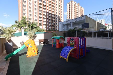 Apartamento à venda com 65m², 2 quartos e 2 vagasÁrea Comum - Playground