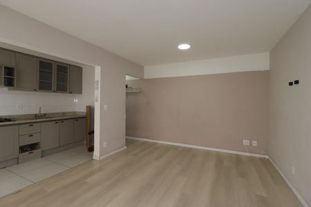 Apartamento à venda com 65m², 2 quartos e 2 vagasSala
