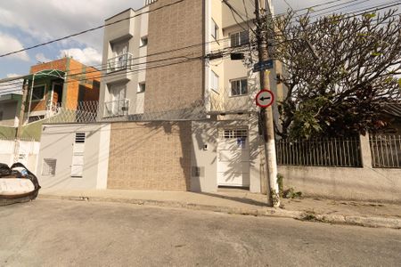 Apartamento para alugar com 38m², 2 quartos e sem vaga Apartamento para alugar com 38m², 2 quartos e sem vagaFachada