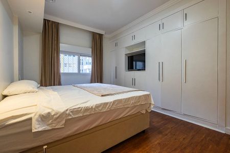 Apartamento para alugar com 142m², 3 quartos e 2 vagas Apartamento para alugar com 142m², 3 quartos e 2 vagasSuíte