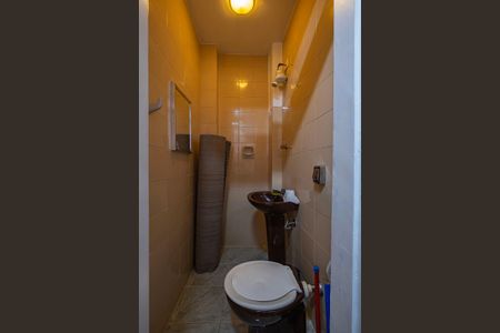 Apartamento para alugar com 142m², 3 quartos e 2 vagas Apartamento para alugar com 142m², 3 quartos e 2 vagasBanheiro de Serviço