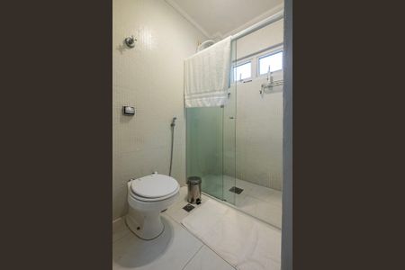 Apartamento para alugar com 142m², 3 quartos e 2 vagas Apartamento para alugar com 142m², 3 quartos e 2 vagasBanheiro da Suíte