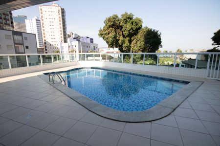 Apartamento para alugar com 62m², 2 quartos e 1 vaga Apartamento para alugar com 62m², 2 quartos e 1 vagaÁrea comum - Piscina