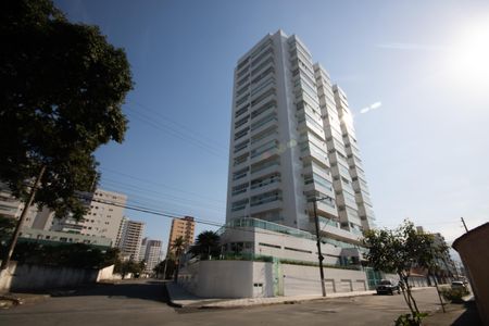 Apartamento para alugar com 62m², 2 quartos e 1 vaga Apartamento para alugar com 62m², 2 quartos e 1 vagaFachada