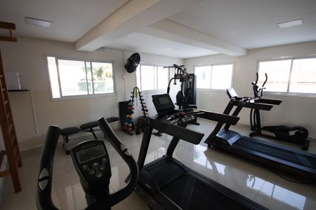Apartamento para alugar com 62m², 2 quartos e 1 vaga Apartamento para alugar com 62m², 2 quartos e 1 vagaÁrea comum - Academia