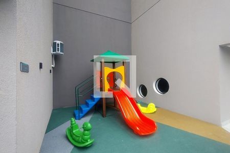 Apartamento à venda com 52m², 2 quartos e 1 vaga Apartamento à venda com 52m², 2 quartos e 1 vagaÁrea comum - Playground