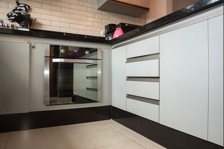 Casa à venda com 164m², 2 quartos e 2 vagasCozinha