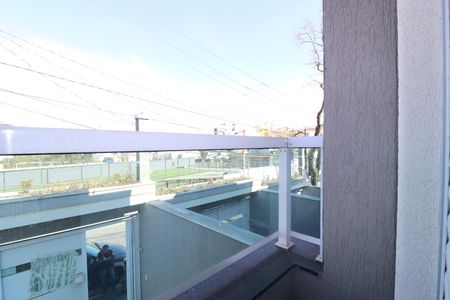 Casa à venda com 60m², 2 quartos e 3 vagasVaranda Quarto 1