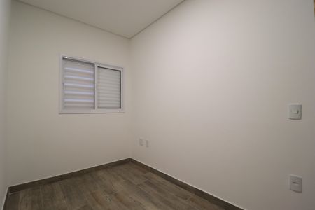 Casa à venda com 60m², 2 quartos e 3 vagasQuarto 2