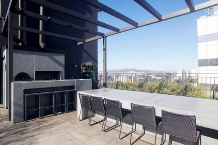 Studio à venda com 28m², 1 quarto e sem vagaÁrea Comum - Rooftop Churrasqueira