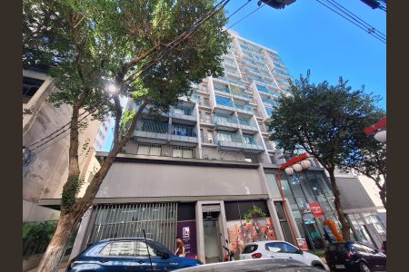 Studio para alugar com 27m², 1 quarto e sem vaga Studio para alugar com 27m², 1 quarto e sem vagaFachada