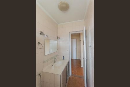 Apartamento à venda com 70m², 3 quartos e 1 vaga Apartamento à venda com 70m², 3 quartos e 1 vagaBanheiro