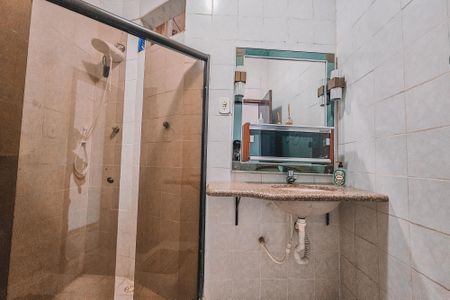Apartamento para alugar com 184m², 3 quartos e 1 vaga Apartamento para alugar com 184m², 3 quartos e 1 vagaBanheiro