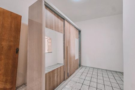 Apartamento para alugar com 184m², 3 quartos e 1 vaga Apartamento para alugar com 184m², 3 quartos e 1 vagaSuíte