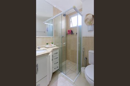 Apartamento à venda com 170m², 3 quartos e 4 vagas Apartamento à venda com 170m², 3 quartos e 4 vagasBanheiro