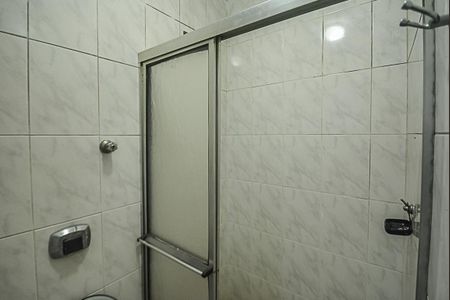 Casa à venda com 229m², 3 quartos e 3 vagasBanheiro de serviço