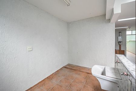 Casa à venda com 229m², 3 quartos e 3 vagasÁrea de Serviço