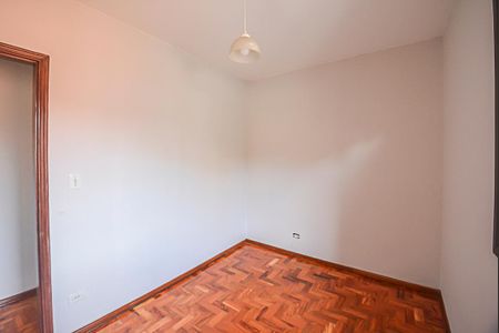 Casa à venda com 229m², 3 quartos e 3 vagasQuarto 2