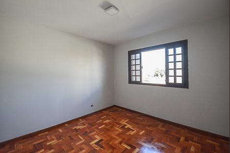 Casa à venda com 229m², 3 quartos e 3 vagasQuarto 3